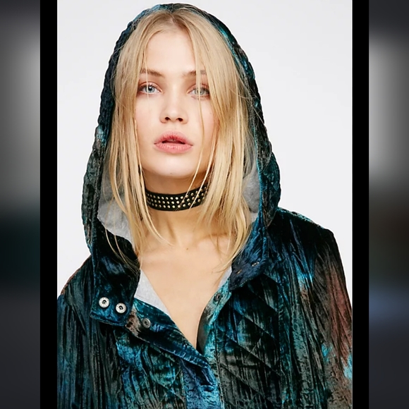 ☆ ISO ☆ Free People Ombre Tie Dye Velvet Pullover Hoodie - Picture 2 of 2